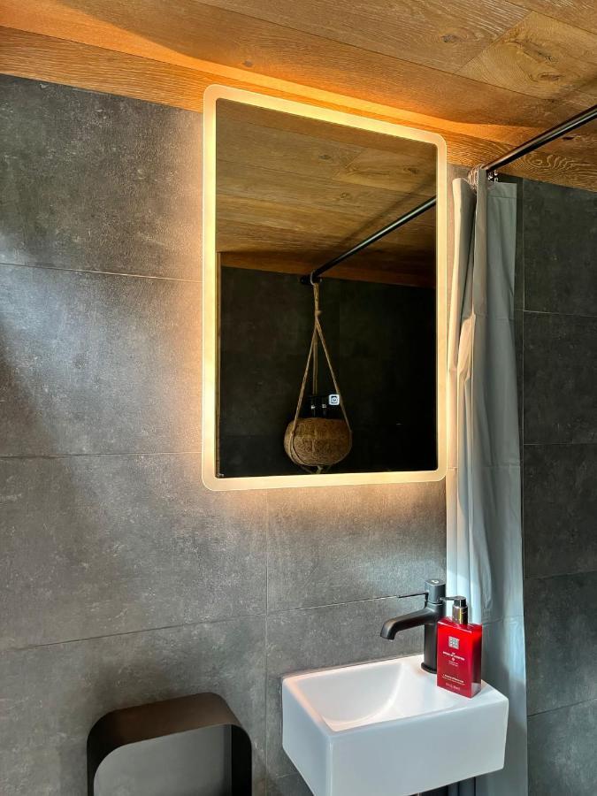 Bramble Tiny House Villa Zărneşti Eksteriør bilde